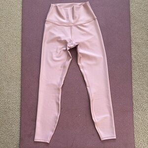 Alo Yoga 7/8 High Waist Airlift Legging, XS, Ballet Pink, EUC